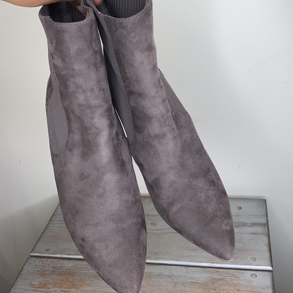 Steve Madden Rosalie Gray Sock Ankle Booties Size 11 - Picture 12 of 13
